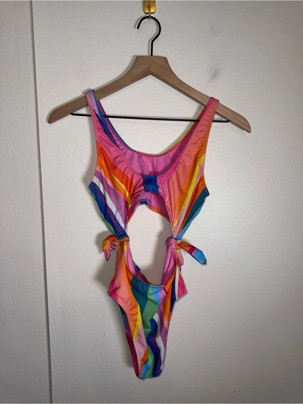 HOBIE  Girl's cutout Side Tie Rainbow One Piece  Swimsuit Pink Trim 14